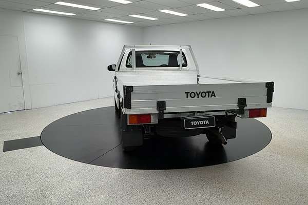 2018 Toyota Hilux Workmate TGN121R Rear Wheel Drive