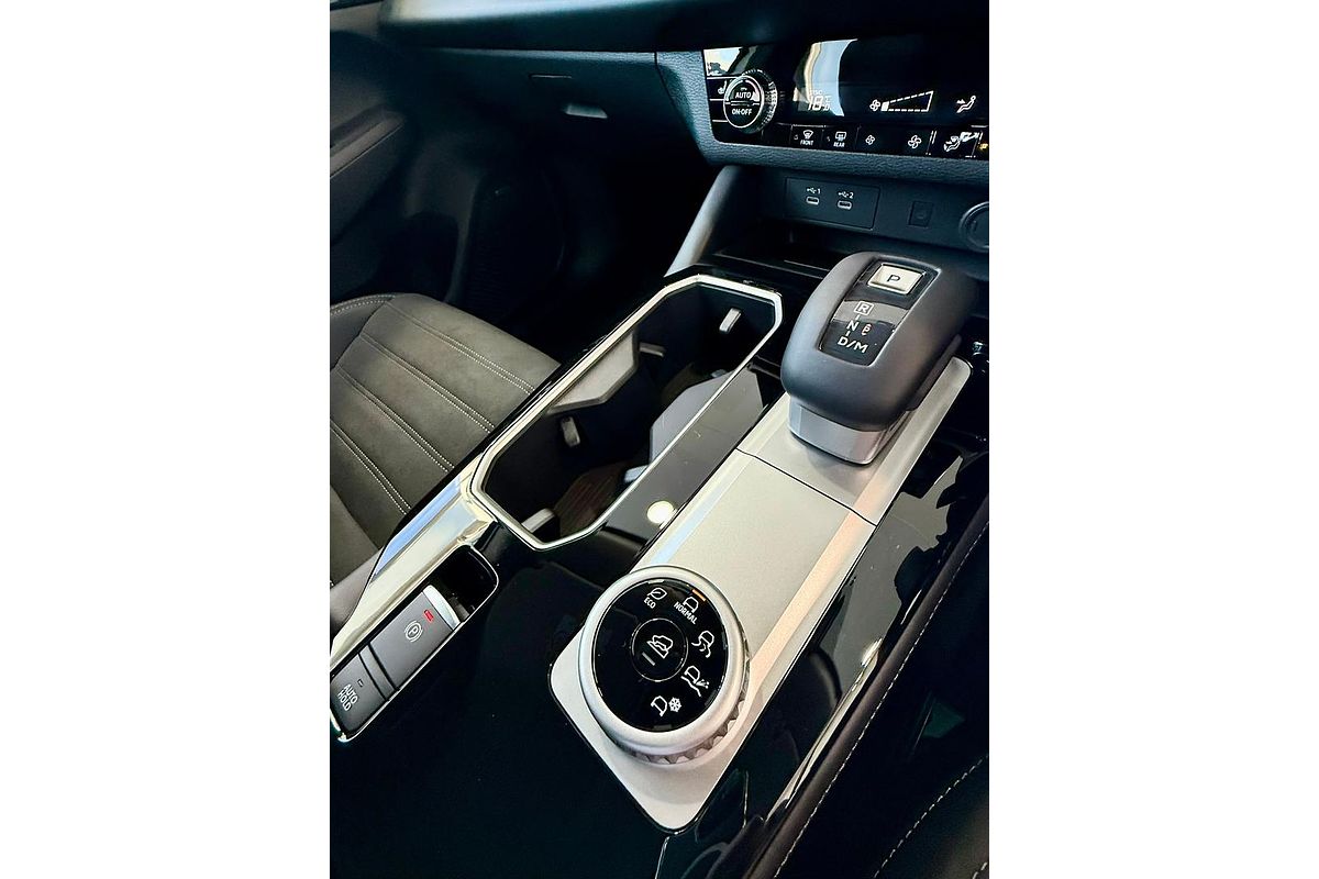 2025 Mitsubishi Outlander Aspire ZM