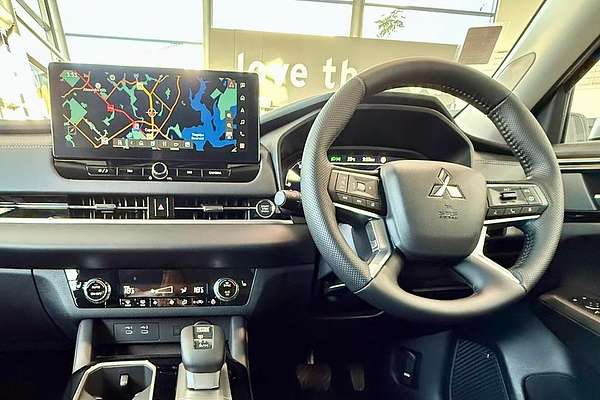 2025 Mitsubishi Outlander Aspire ZM