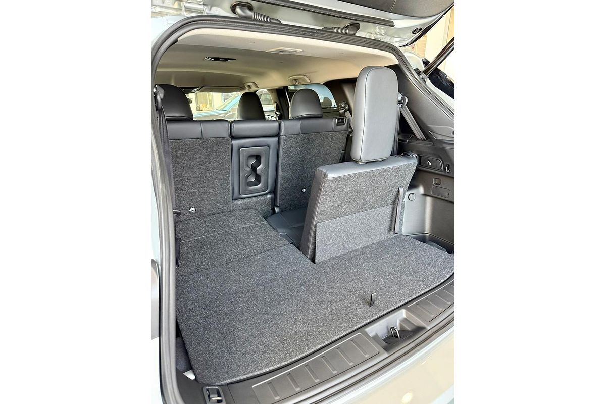 2025 Mitsubishi Outlander Aspire ZM