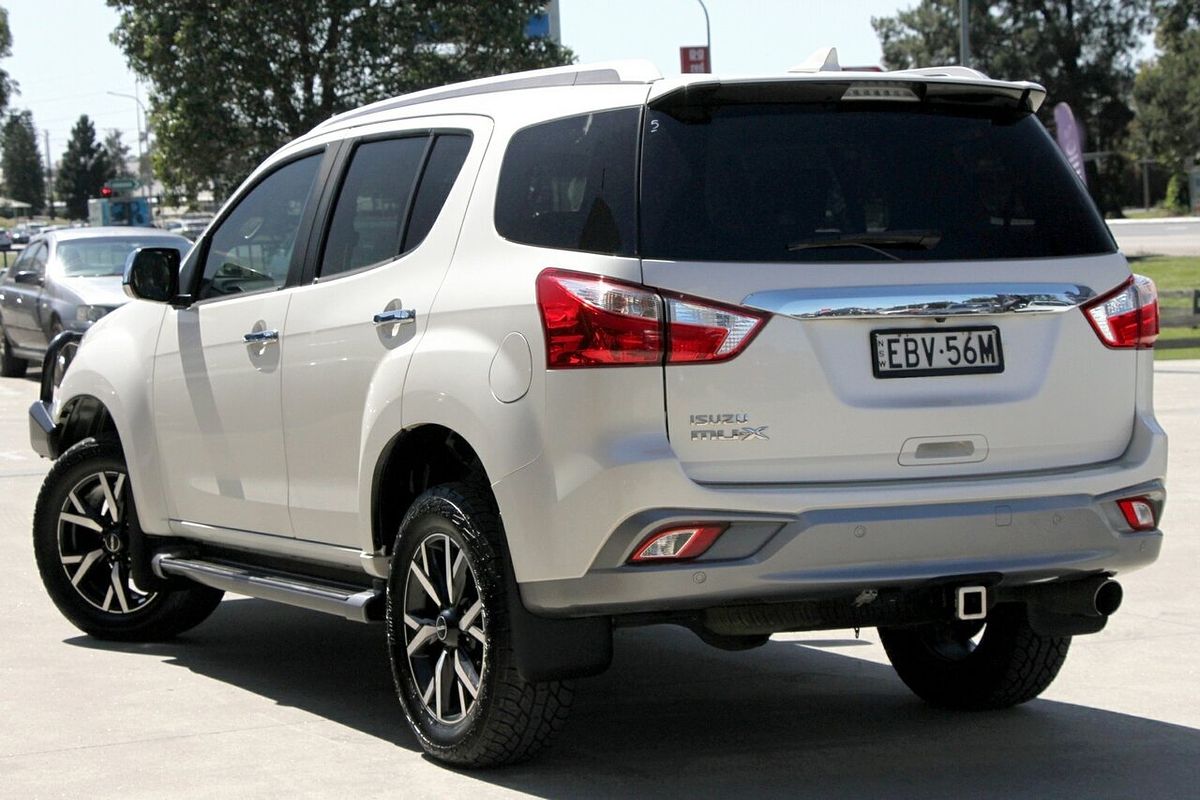 2019 Isuzu MU-X LS-T