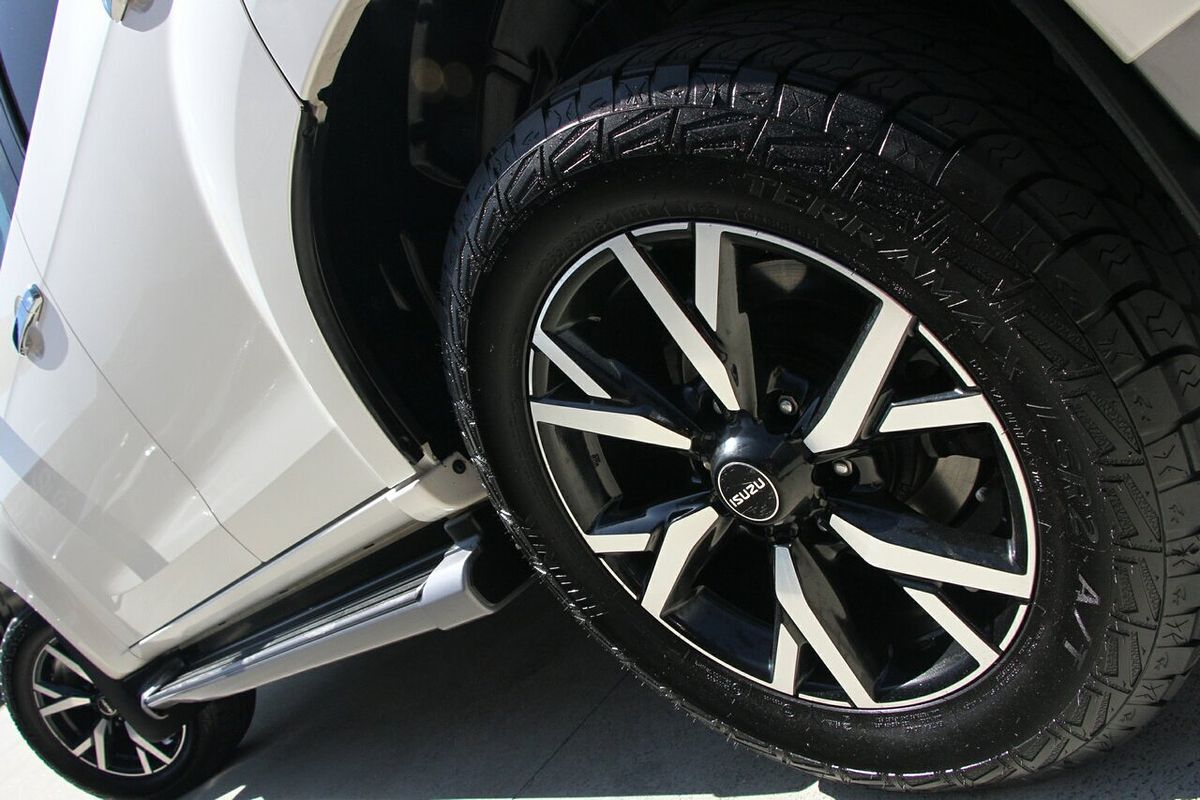 2019 Isuzu MU-X LS-T