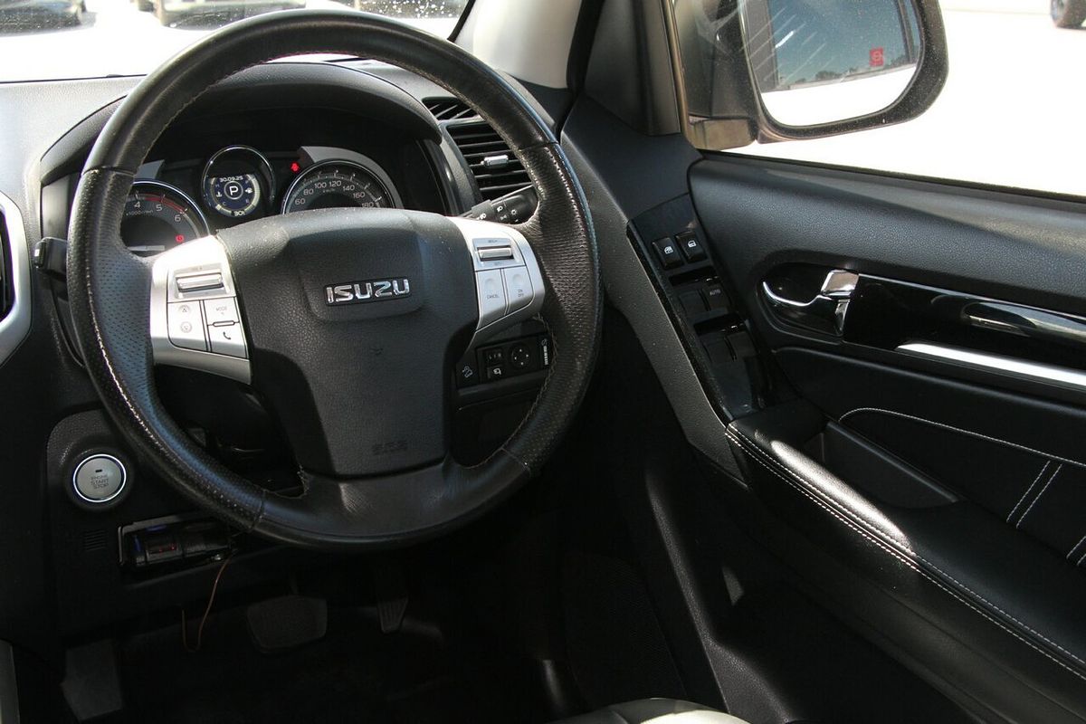 2019 Isuzu MU-X LS-T