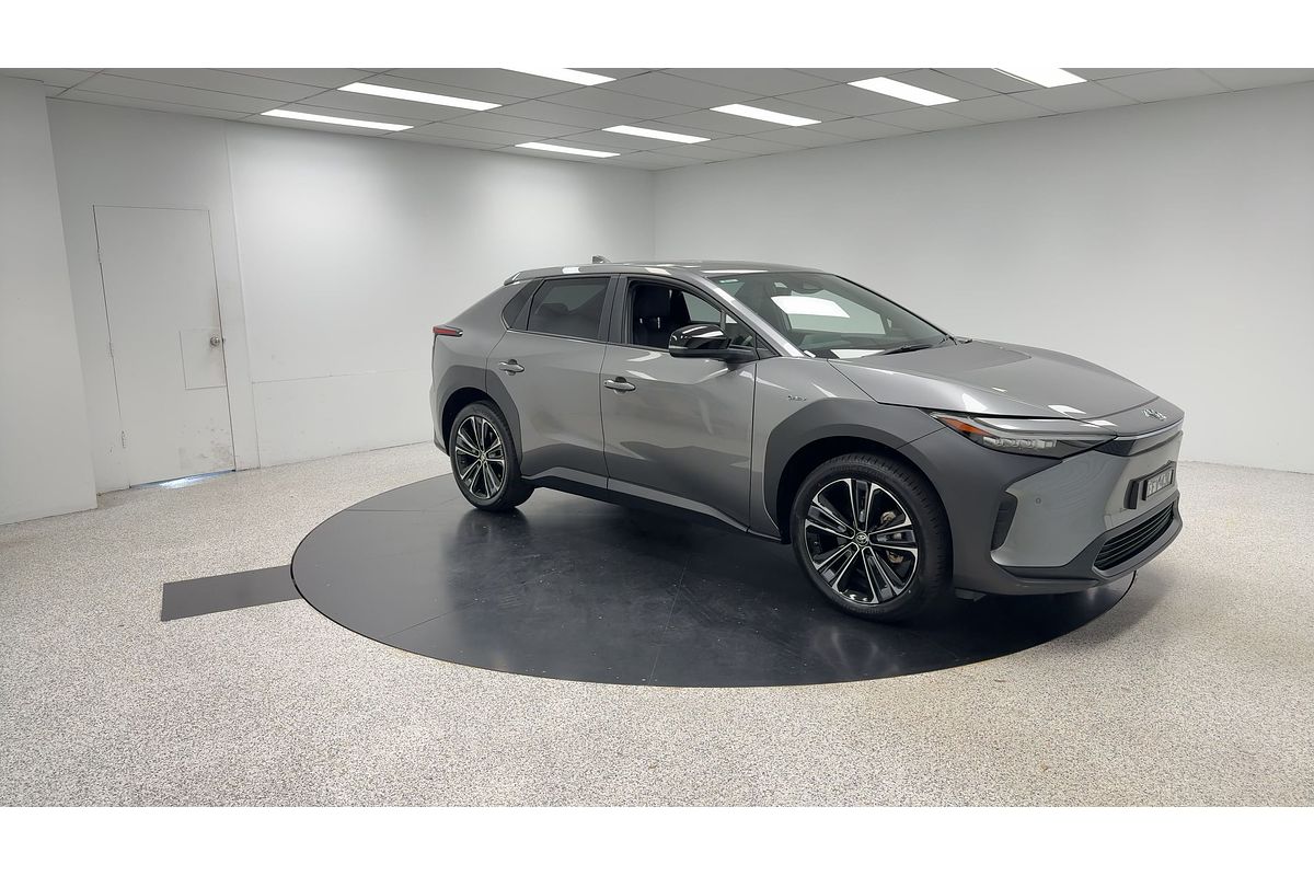 2023 Toyota bZ4X XEAM10R