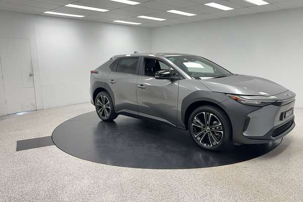 2023 Toyota bZ4X XEAM10R