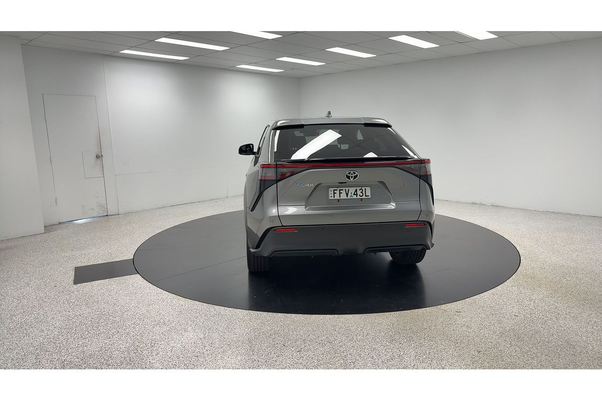 2023 Toyota bZ4X XEAM10R