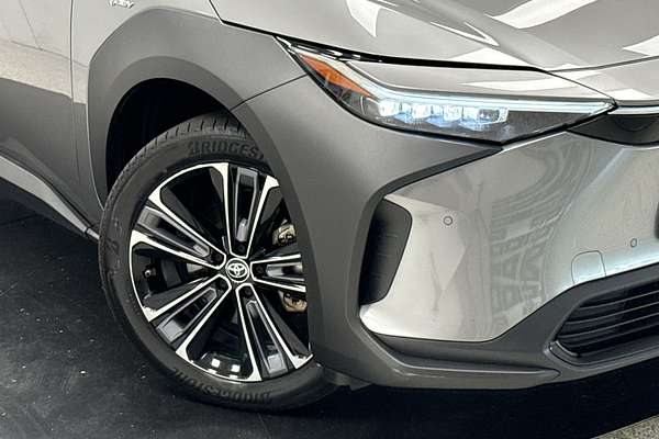 2023 Toyota bZ4X XEAM10R