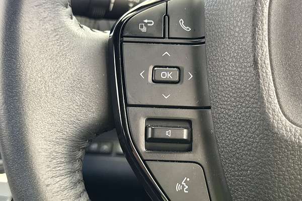 2023 Toyota bZ4X XEAM10R