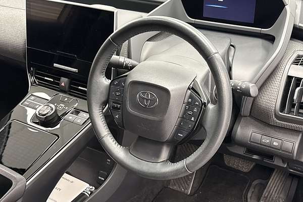 2023 Toyota bZ4X XEAM10R