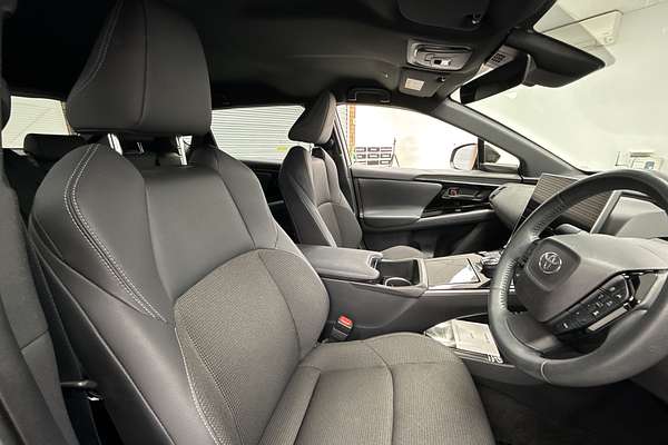 2023 Toyota bZ4X XEAM10R