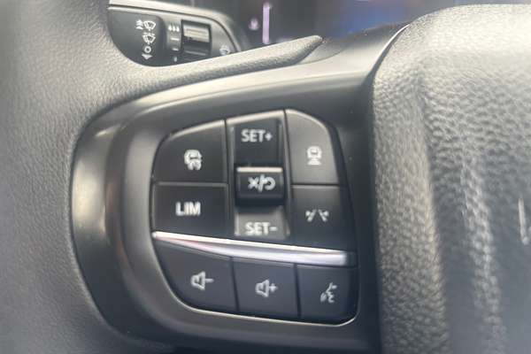 2025 Ford Ranger XLS 4X4 2.0L