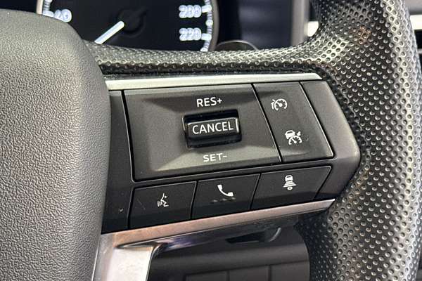 2023 Mitsubishi Outlander ES ZM