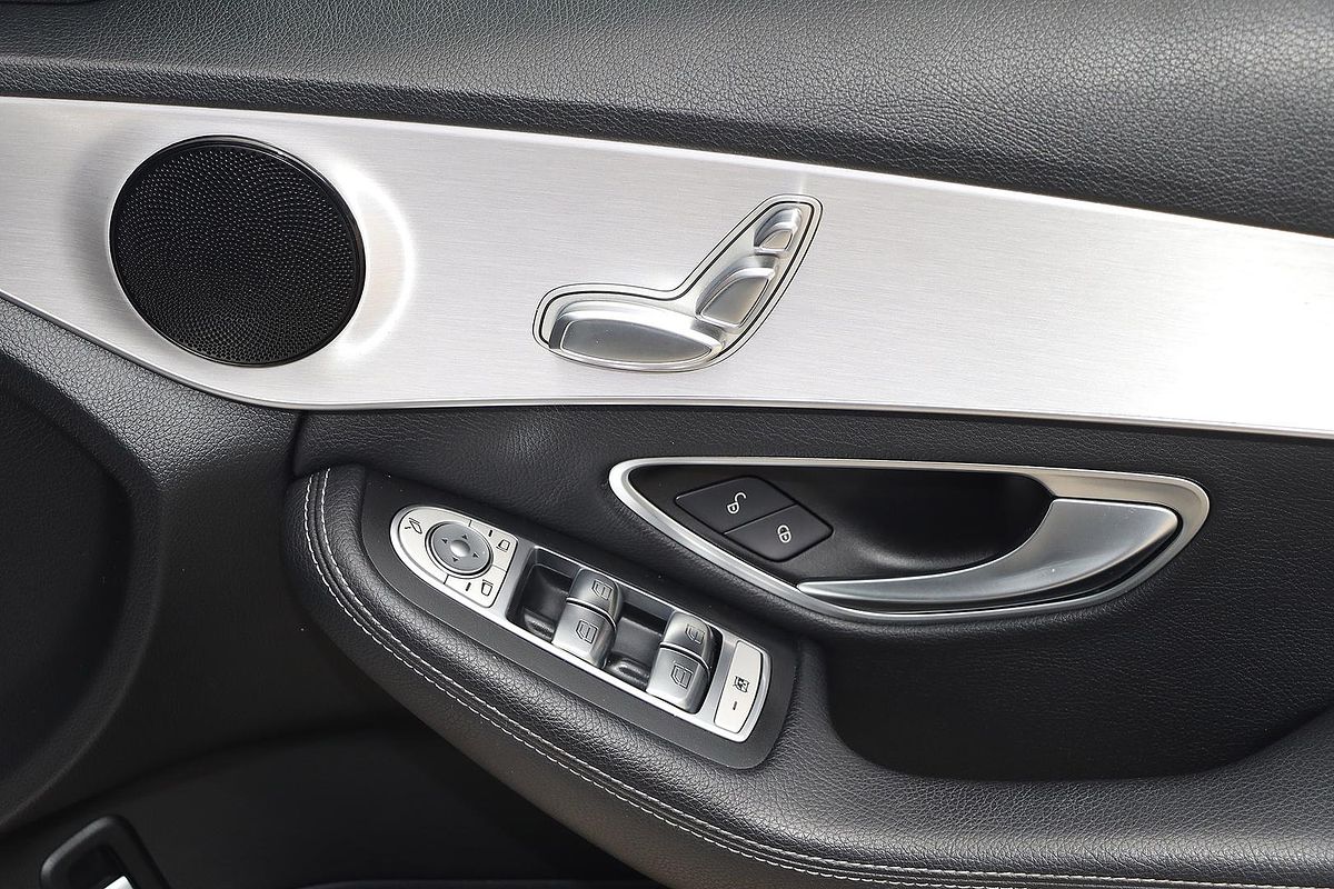 2019 Mercedes-Benz C-Class C200 W205