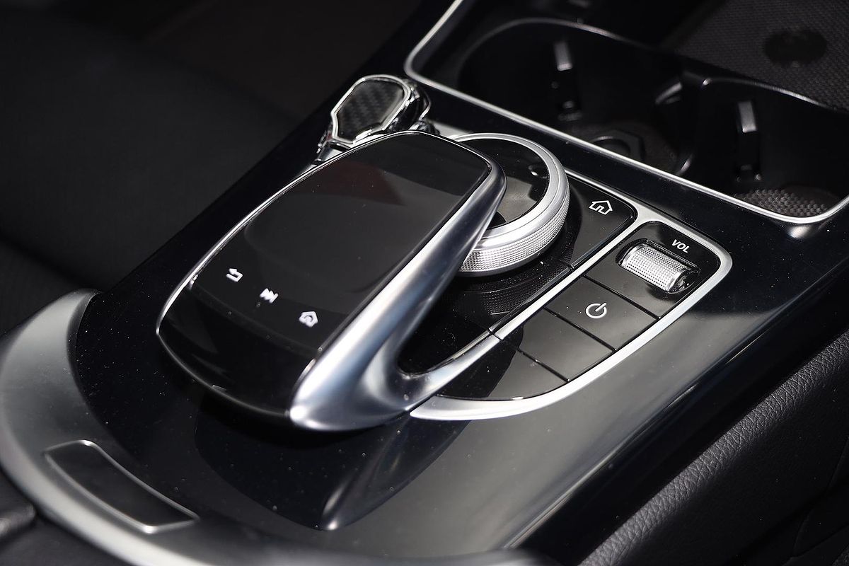 2019 Mercedes-Benz C-Class C200 W205