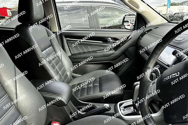 2019 Isuzu MU-X LS-T