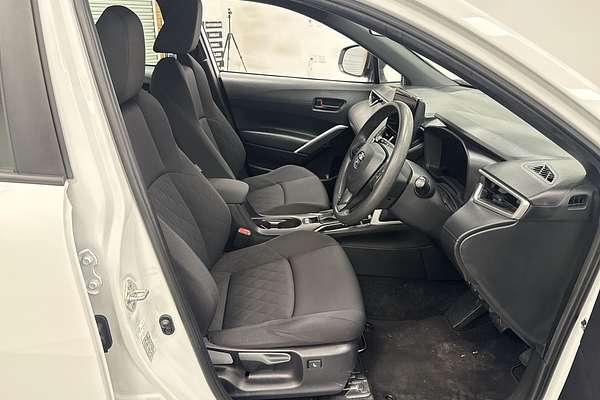 2023 Toyota Corolla Cross GX MXGH10R