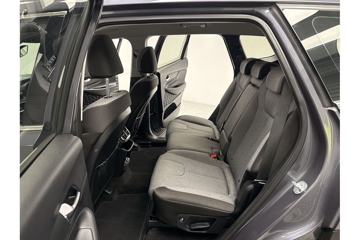 2022 Hyundai Santa Fe TM.V4