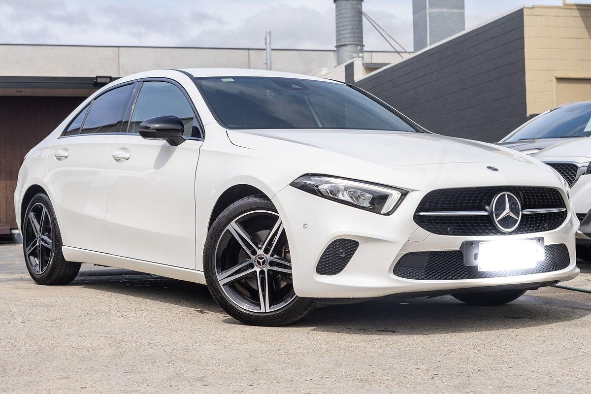 2018 Mercedes-Benz A-Class A200 V177