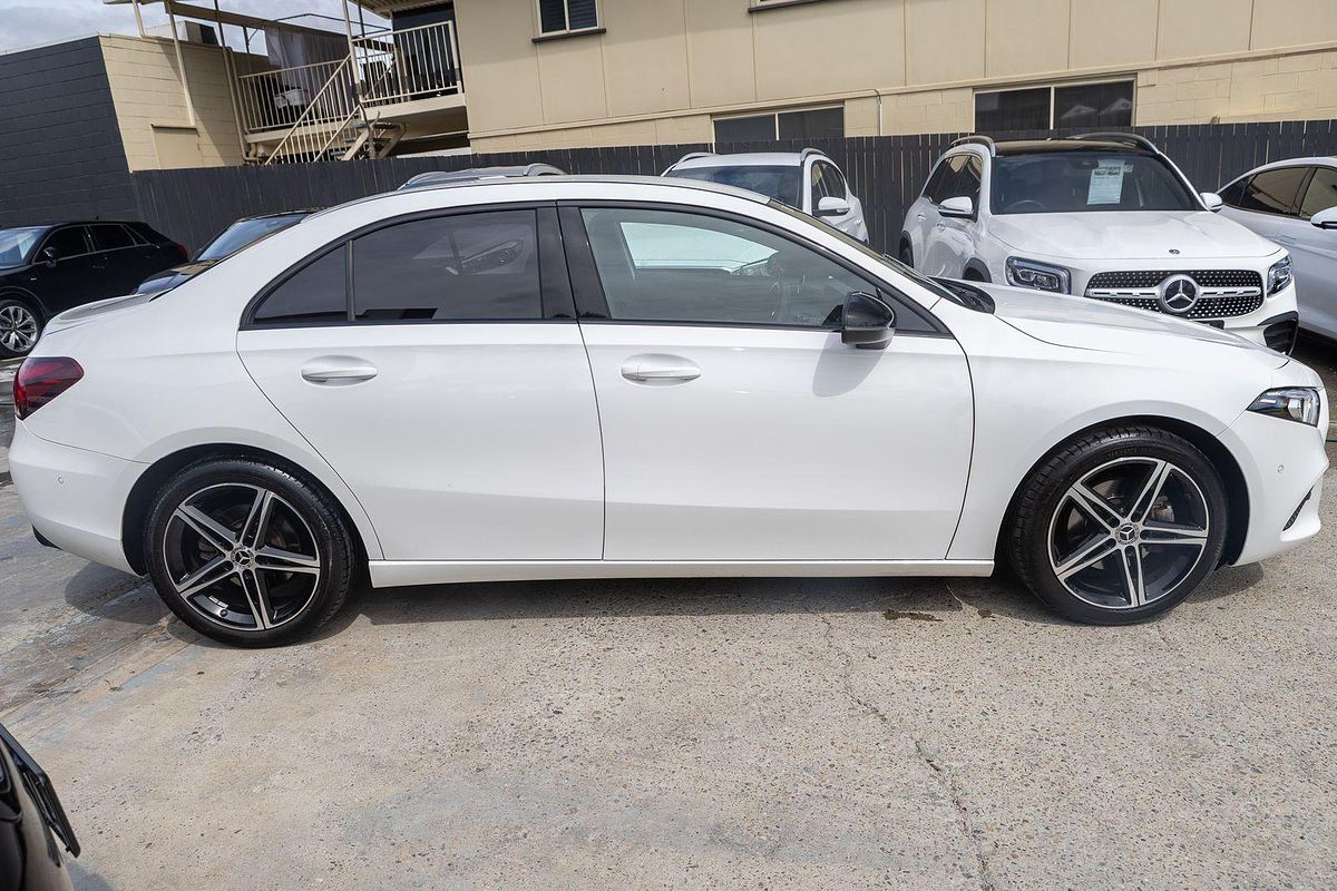 2018 Mercedes-Benz A-Class A200 V177