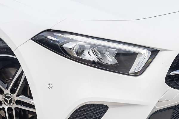 2018 Mercedes-Benz A-Class A200 V177