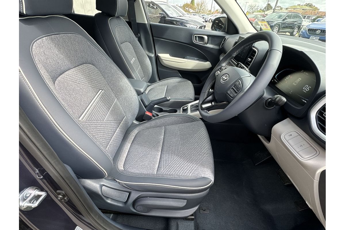 2025 Hyundai Venue Elite QX.V5