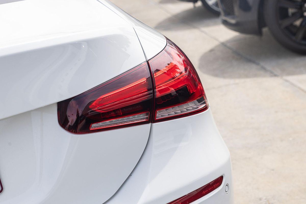 2018 Mercedes-Benz A-Class A200 V177