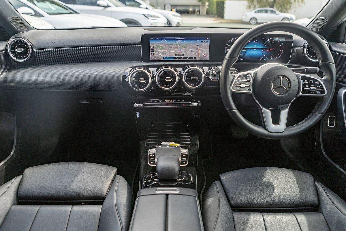 2018 Mercedes-Benz A-Class A200 V177