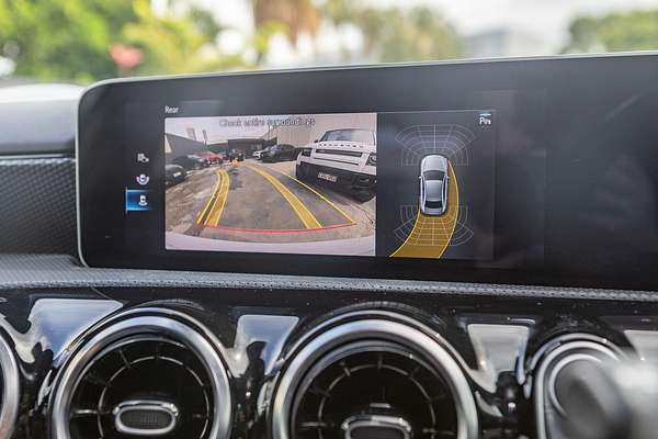 2018 Mercedes-Benz A-Class A200 V177