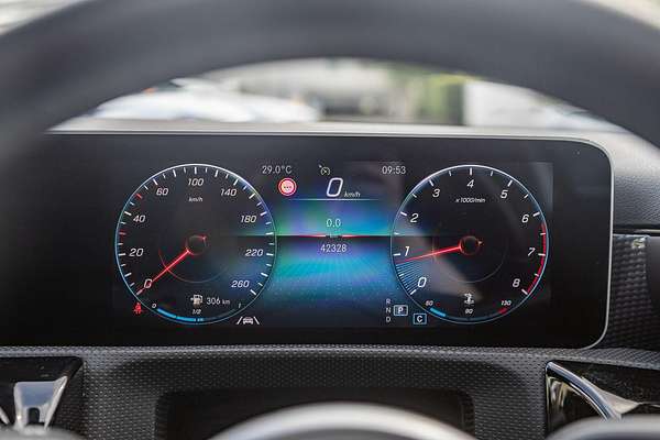 2018 Mercedes-Benz A-Class A200 V177