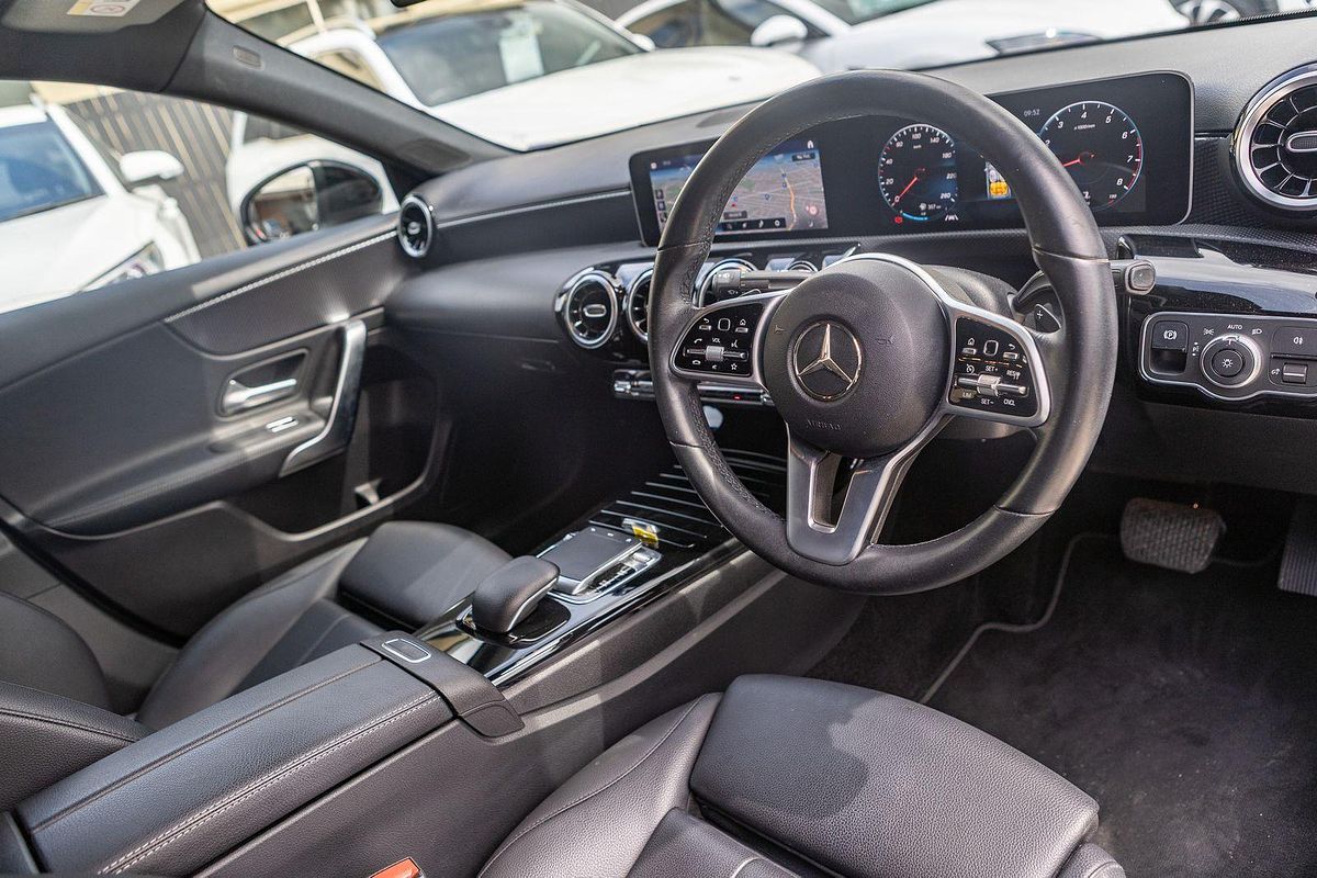 2018 Mercedes-Benz A-Class A200 V177