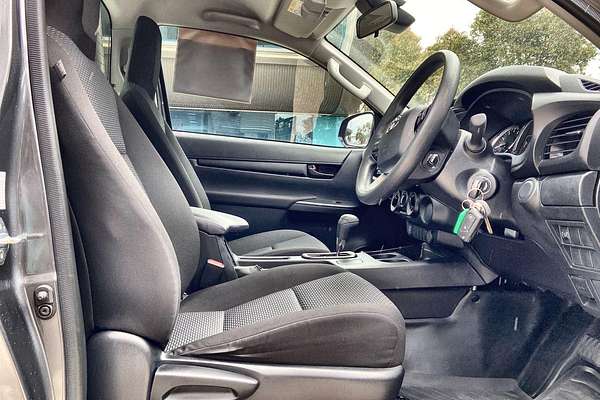 2024 Toyota Hilux Workmate TGN121R Rear Wheel Drive