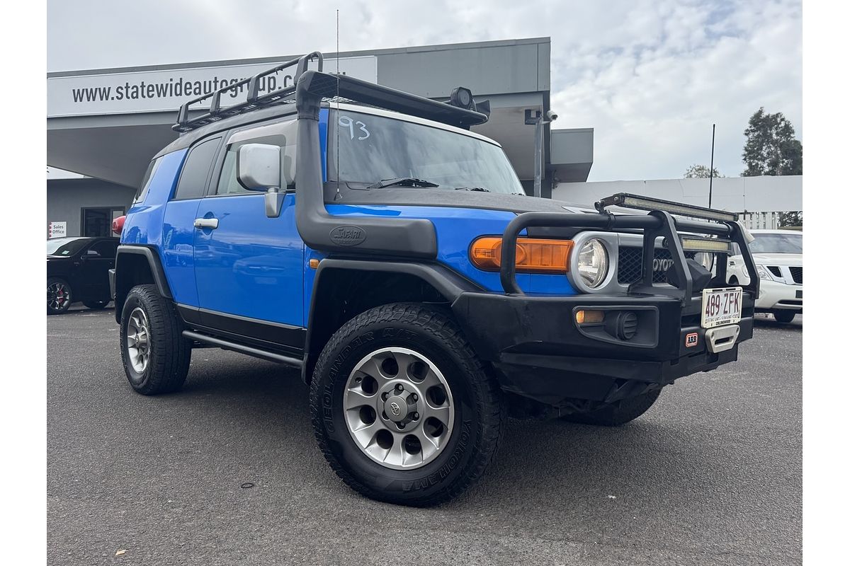 2011 Toyota FJ Cruiser GSJ15R