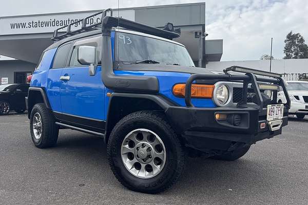 2011 Toyota FJ Cruiser GSJ15R