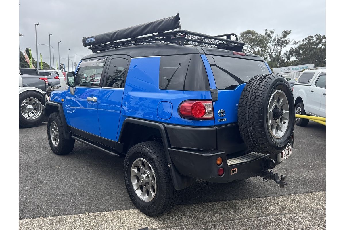 2011 Toyota FJ Cruiser GSJ15R