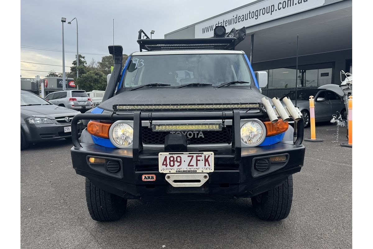2011 Toyota FJ Cruiser GSJ15R
