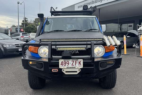 2011 Toyota FJ Cruiser GSJ15R