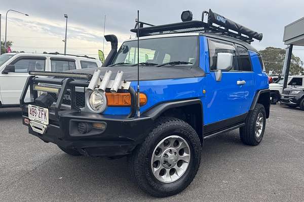 2011 Toyota FJ Cruiser GSJ15R