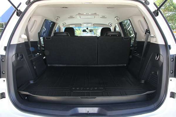 2019 Isuzu MU-X LS-T