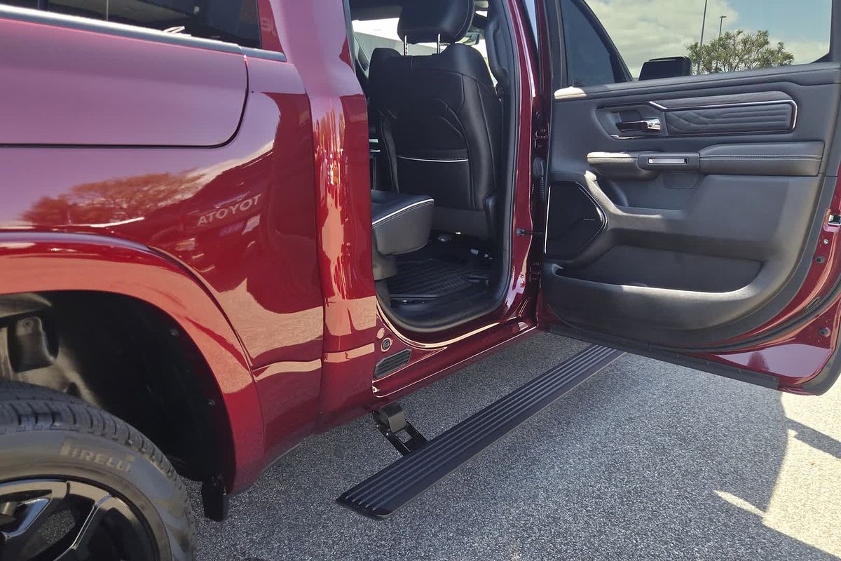 2025 RAM 1500 Limited Hurricane HO RamBox DT 4X4 SWB
