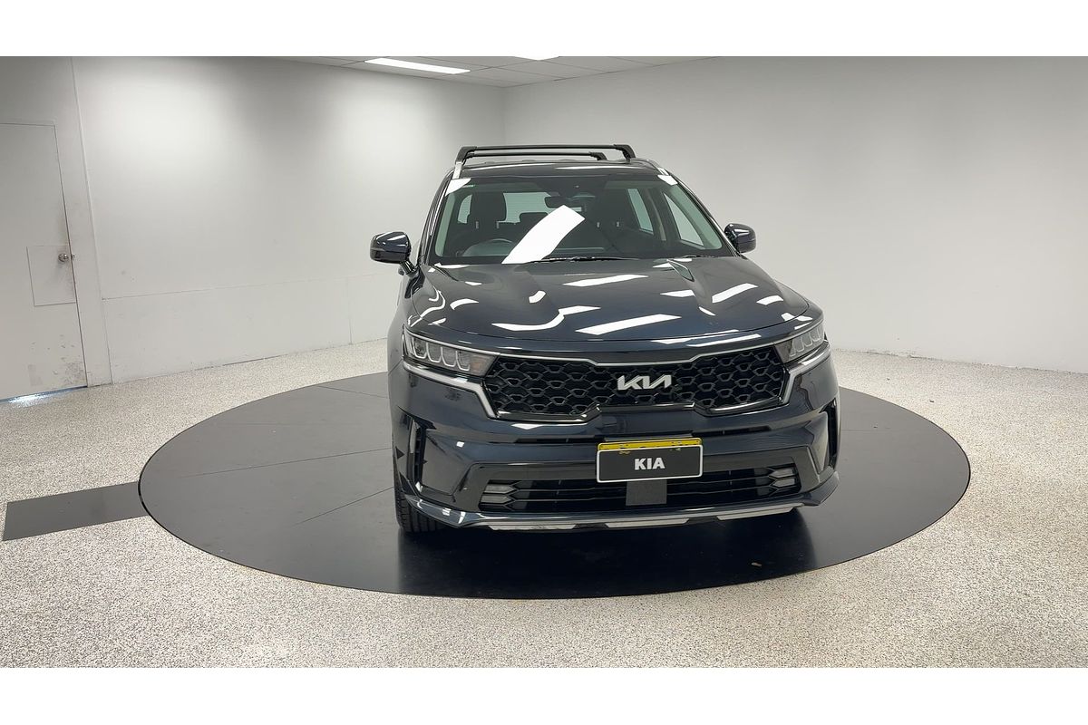 2022 Kia Sorento S MQ4