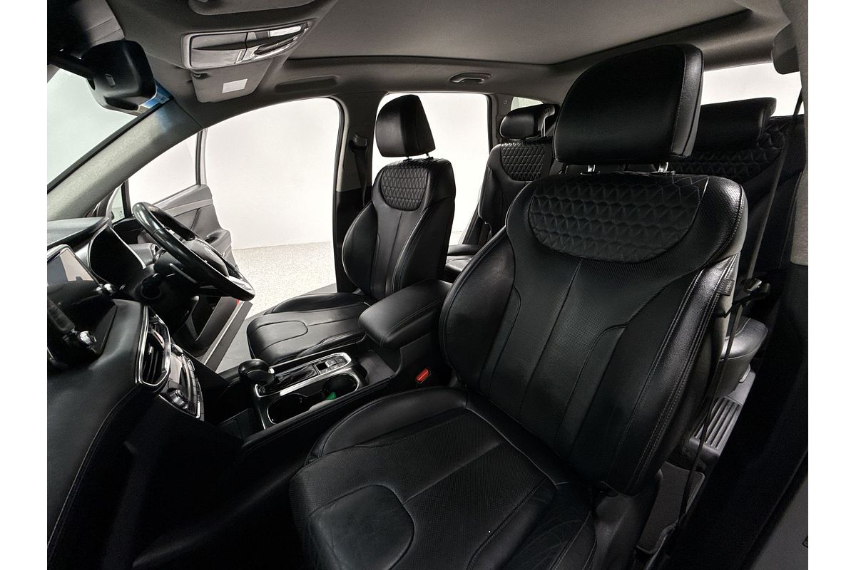 2020 Hyundai Santa Fe Highlander TM.2