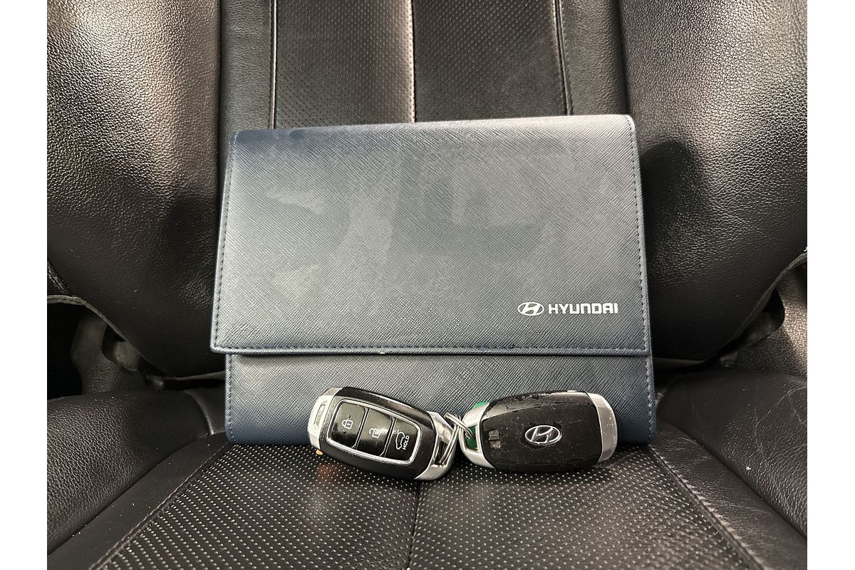 2020 Hyundai Santa Fe Highlander TM.2