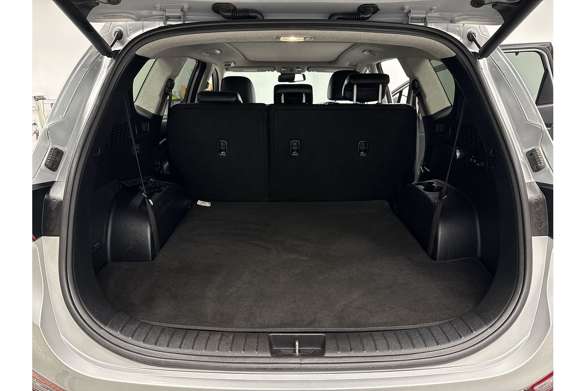 2020 Hyundai Santa Fe Highlander TM.2