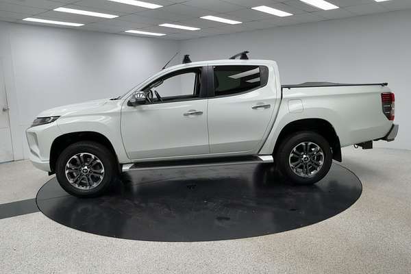 2020 Mitsubishi Triton GLS MR 4X4