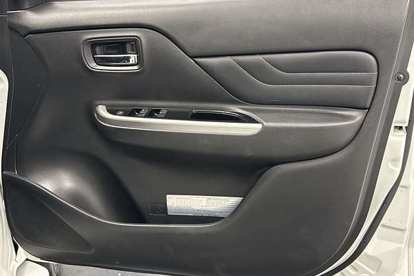 2020 Mitsubishi Triton GLS MR 4X4