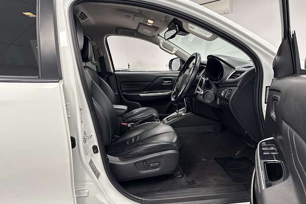 2020 Mitsubishi Triton GLS MR 4X4