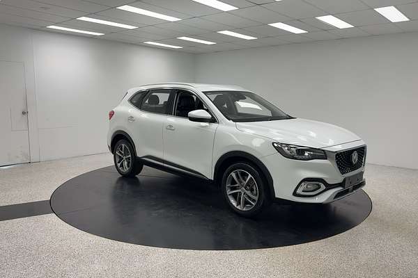 2023 MG HS Excite SAS23