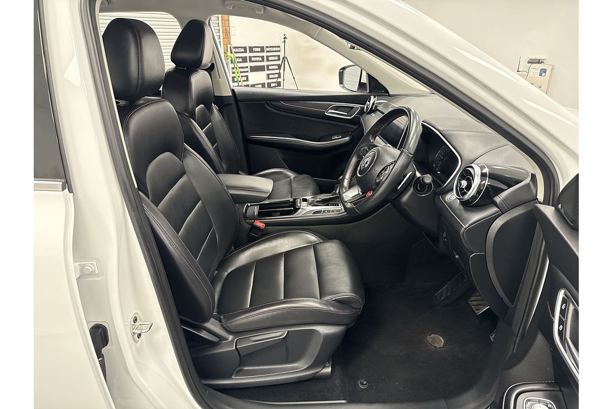 2023 MG HS Excite SAS23