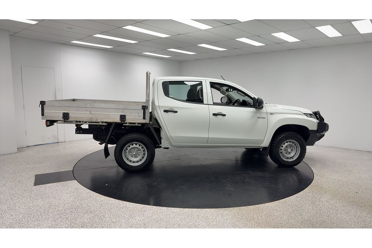 2020 Mitsubishi Triton GLX ADAS MR 4X4