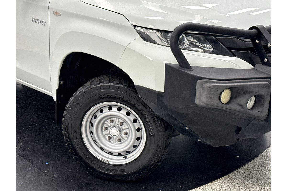 2020 Mitsubishi Triton GLX ADAS MR 4X4
